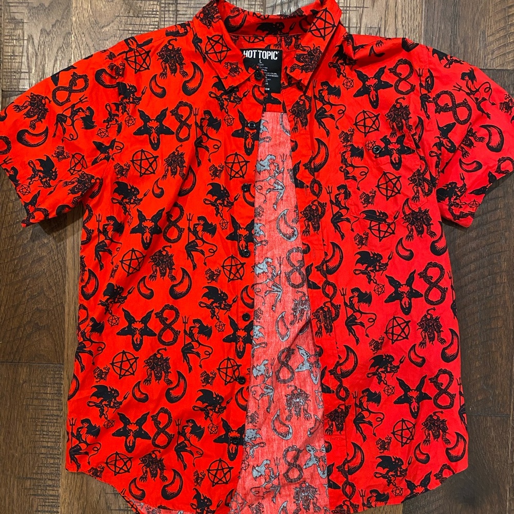 Hot Topic Demons Pattern Button-down